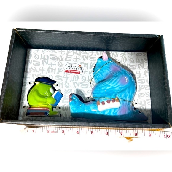Disney x Pixar - Handcrafted by Artisans - Monsters Inc. Salt & Pepper Shakers - Picture 6 of 8